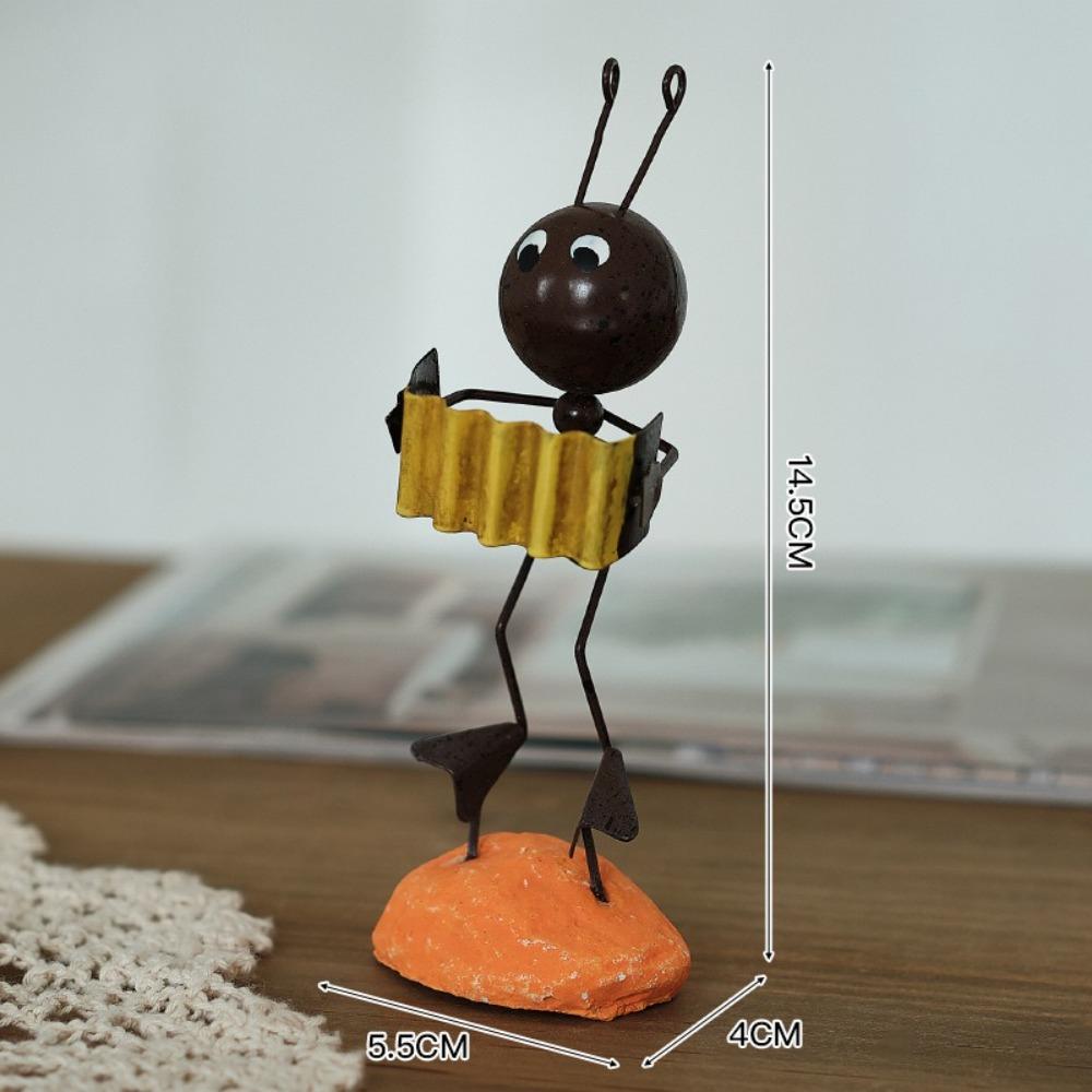 Reading Ant Metal Ant Ornament Iron Figurine Miniature New Ant Miniature Sculpture
