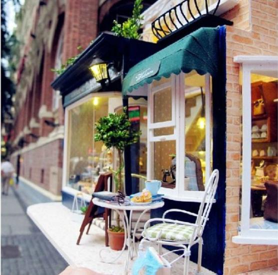 Кукольный домик ручной работы набор миниатюрный европейский путевой дневник парижская уличная улочка кафе в г. Гальштат (t-ФРИК)