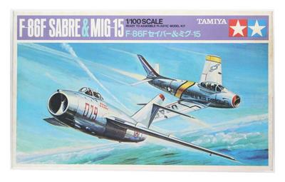 Tamiya МАСШТАБ Сабля 1/100 (Мини-самолет) F-86F и МиГ-15