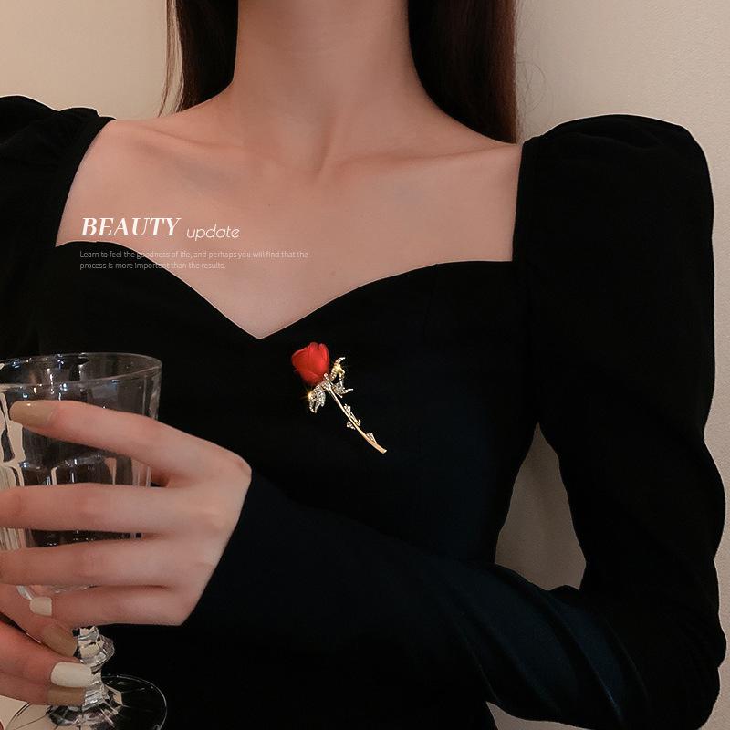 1PC Pins Diamond Studded Brooch Rose Elegant Retro Fashion Clothing Accessories
