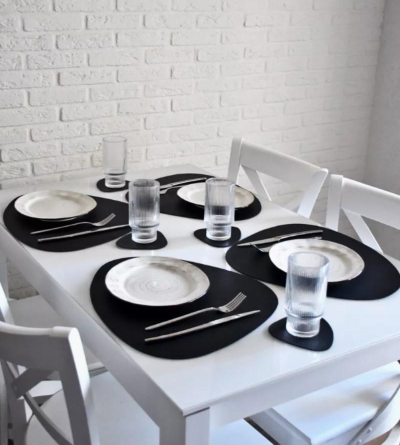 1/4/6 Sets Black Table Placemats and Coasters Oval Shaped Table Mats Pad Kitchen Accessories Place Mat for Indoor Outdoor