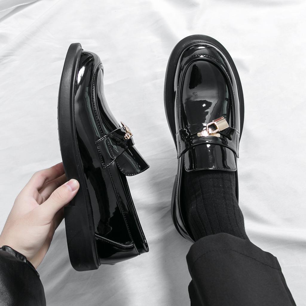 Men Loafers Black Office Shoes Formal Business Red Wedding Dress Prom Blazers White Tuxedo Party Shoes Large Size