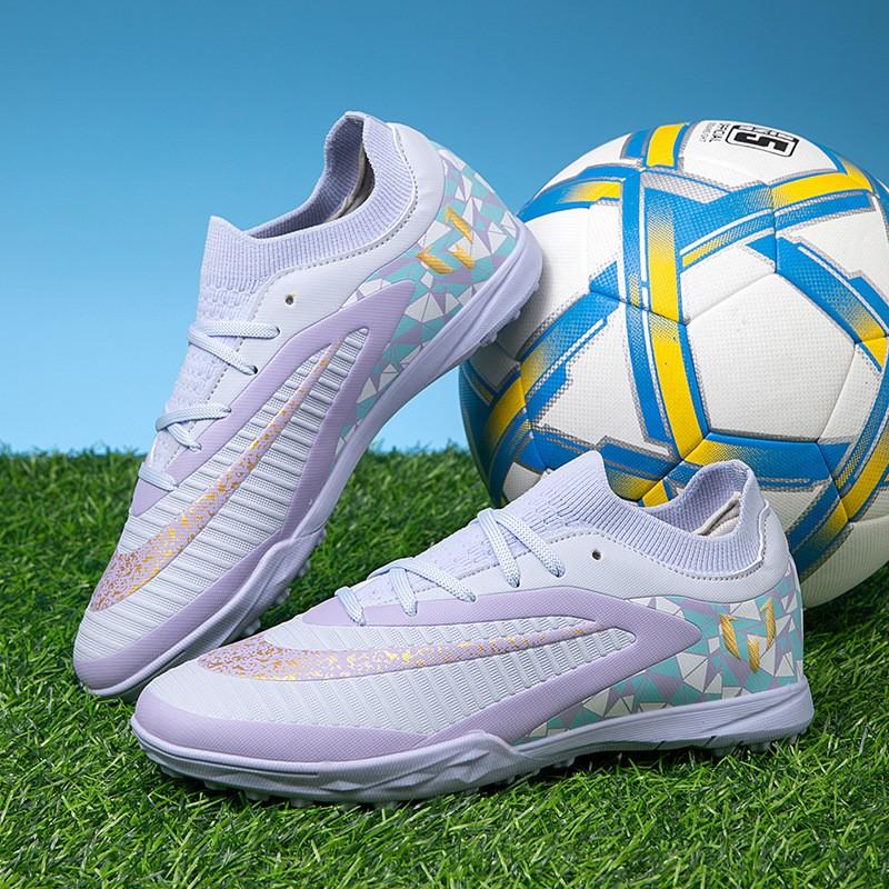 Youth Soccer Cleats Grass Fields Kids Training Shoes With Rubber Outsole TPU Studs