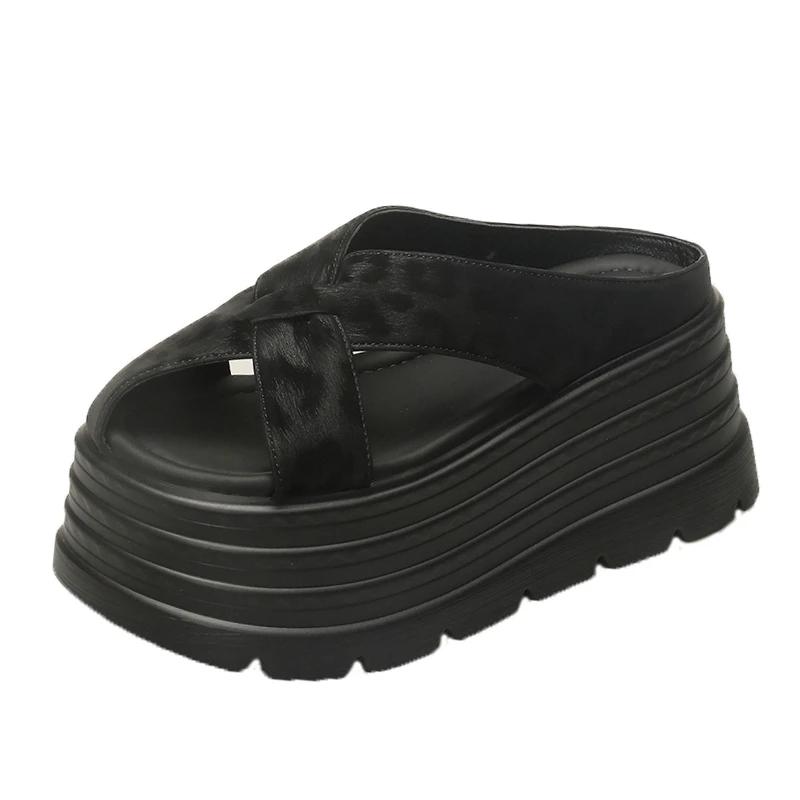 Модные 8 см Универсальные Ретро Женские Туфли 2025 Лето Сабо на Каблуке Увеличение Роста Женские Сандалии Леопардовый Толстый Новый Модный Скандал