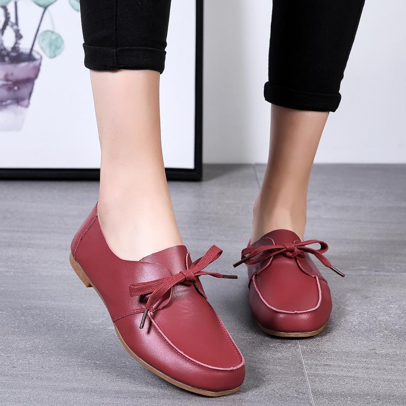 Женская кожаная повседневная обувь, мягкие туфли на плоской подошве со шнуровкой для женщин, модные лаконичные женские мокасины, нескользящая обувь для ходьбы на открытом воздухе