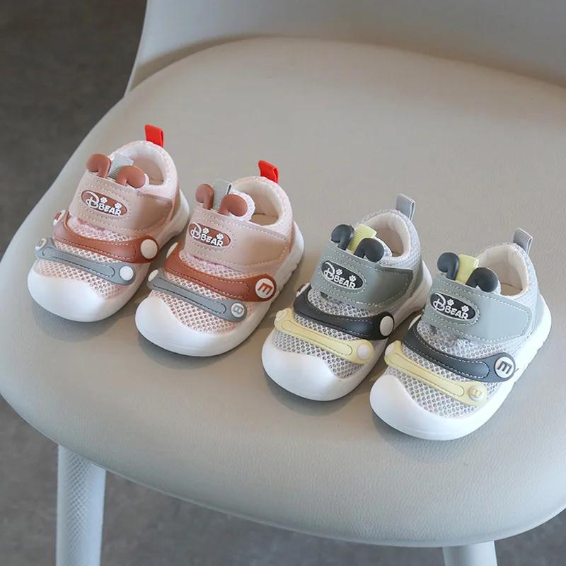 Мода 2024 года для мальчиков и девочек, летняя сетчатая дышащая нескользящая обувь для ходьбы, детские легкие сандалии унисекс для детей 0-3 лет, первая обувь