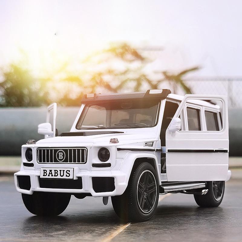 Масштаб 1/24 Benz G65, литая под давлением модель автомобиля, игрушечный автомобиль с откатным механизмом, звуком и светом для детей, коллекция подарков для мальчиков и девочек