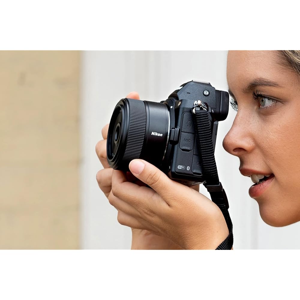 Nikon NIKKOR Z 28mm f/2.8 interchangeable lens for Z-mount mirrorless cameras, prime lens, black.