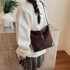 Large Capacity Messenger Bag Women's Autumn and Winter New Fashion Matte Shoulder Bag Retro Commuter Bucket Bag