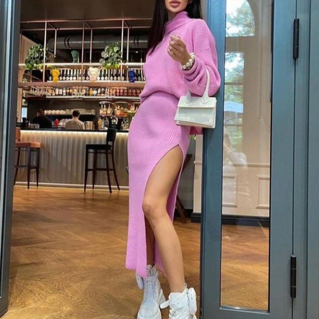 Вязаный женский свитер с высоким воротником, комплект с юбкой-миди, зима 2022, свободные пуловеры с длинными рукавами, юбки с разрезом по бокам, комплекты, женский сексуальный костюм
