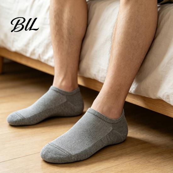 Breathable Running Socks No Show for Men, Low Cut Ankle Socks, Invisible Sports Footwear Men Moisture Wicking Athletic And Everyday Commuter