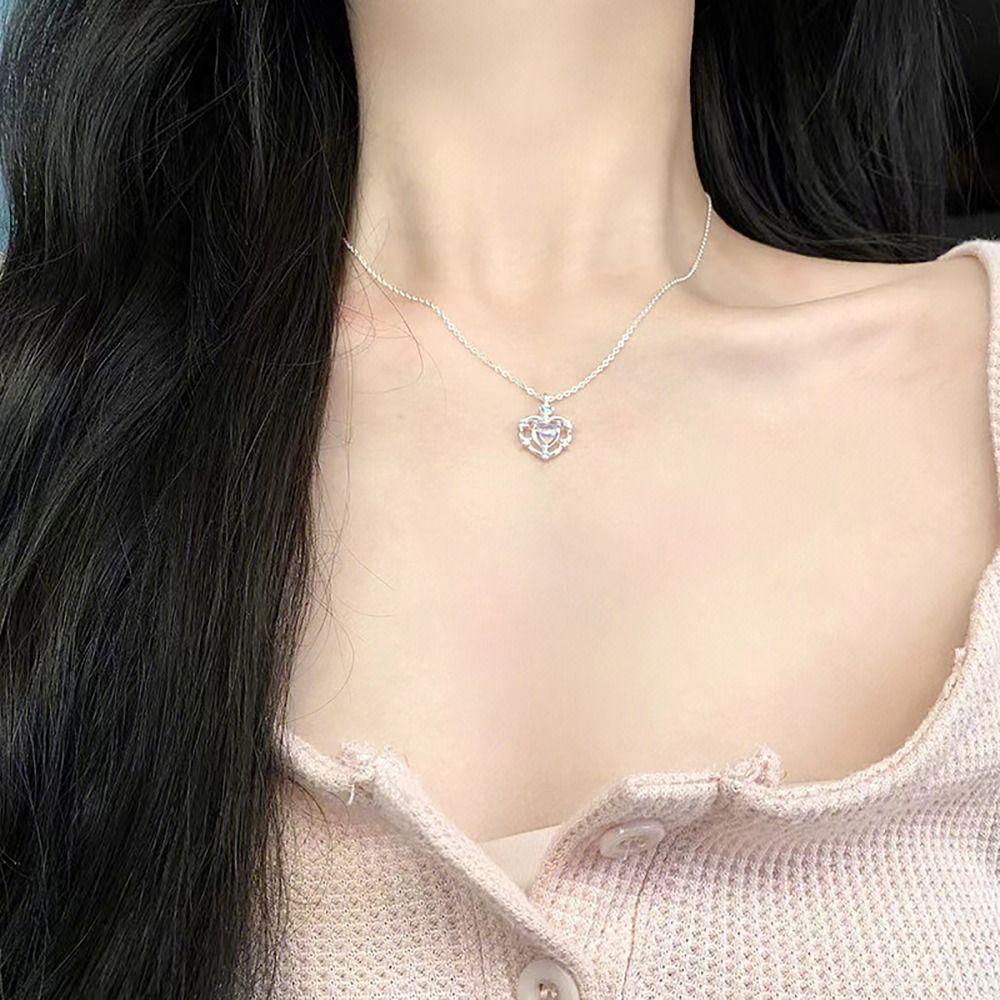 Love Shape Heart Necklace Gradient Love Temperament Necklace Collarbone Chain Women Girls