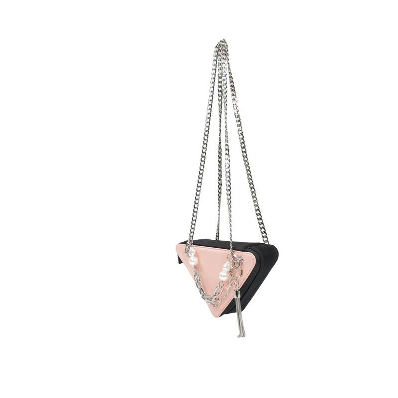 Prada Косметичка в стиле DIY, кожаная, с розовой бусинной цепочкой, простая, нишевая, модная, универсальная, трендовая, высококачественное розовое бусинное ожерелье