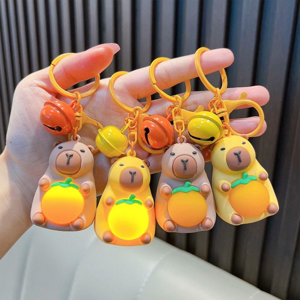 Брелок для ключей с куклой-капибарой из мультфильма и огнями, креативный брелок-аниме, ночник-подвеска