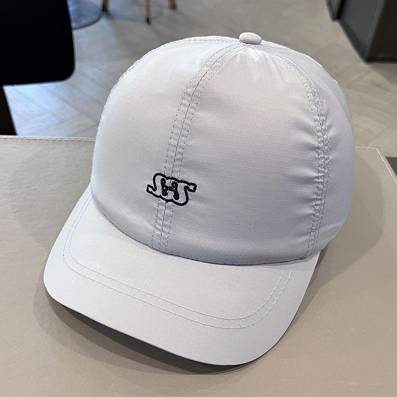 Summer Breathable Quick-Drying Soft Top Men'S And Women'S Short Brim Baseball Cap Spring And Autumn Versatile Fashion Show Face Small Cap