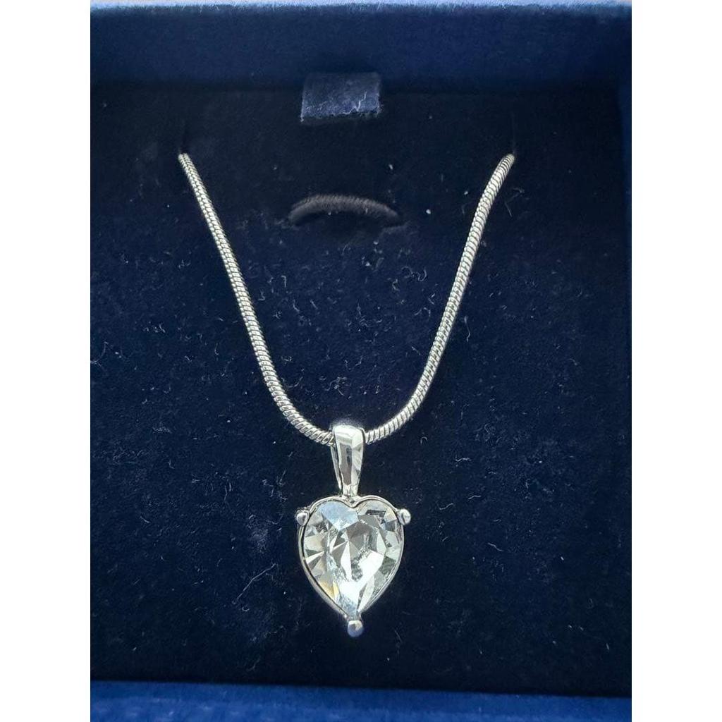 Б/у хрустальное колье Swarovski в форме сердца