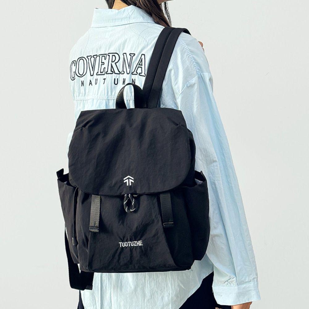 Fashion Large Capacity Lightweight Backpack Casual Design Simple Portable Travel Bag Waterproof Preppy Style Backpack School