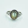 Кольцо с овальным драгоценным камнем из лабрадорита, дизайнерское кольцо ручной работы, женское кольцо, кольцо с камнем по случаю рождения, юбилейное кольцо, сплошное кольцо
