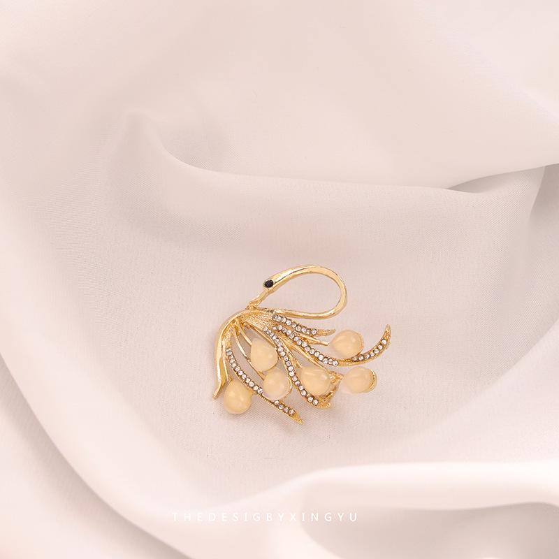 Элегантная брошь в виде золотого жемчужного колоса: Универсальный, Высококлассный Аксессуар для Женщин