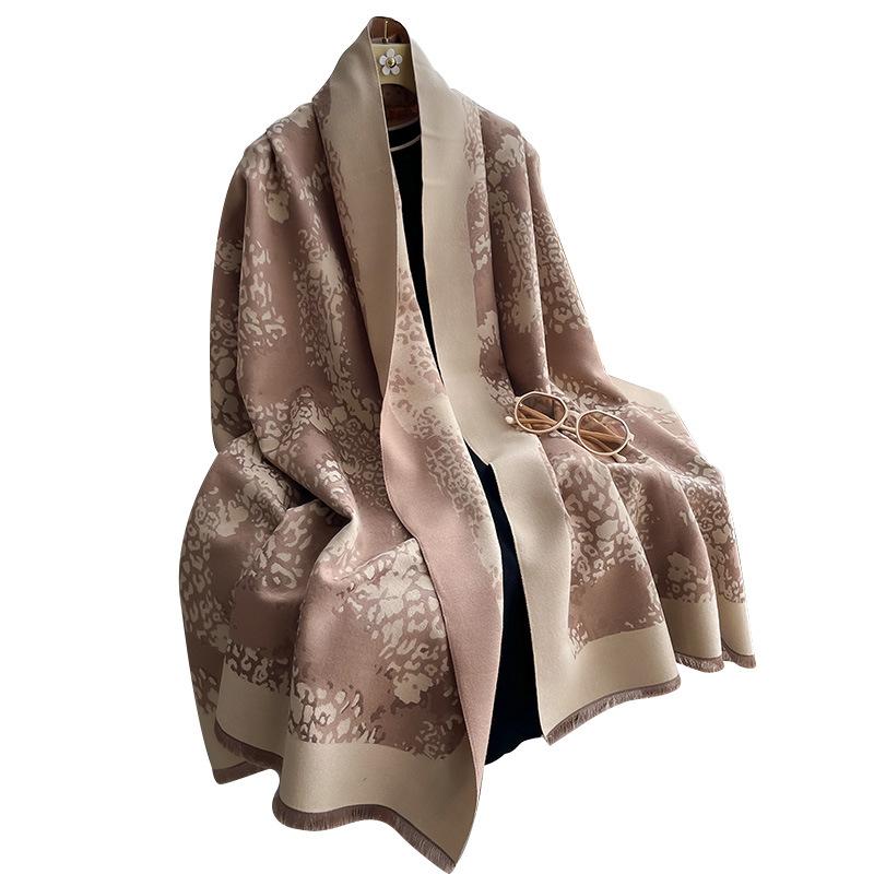 Leopard Print Long Scarf Thermal Scarf Women'S Thickened Women'S Scarf Cape Shawl