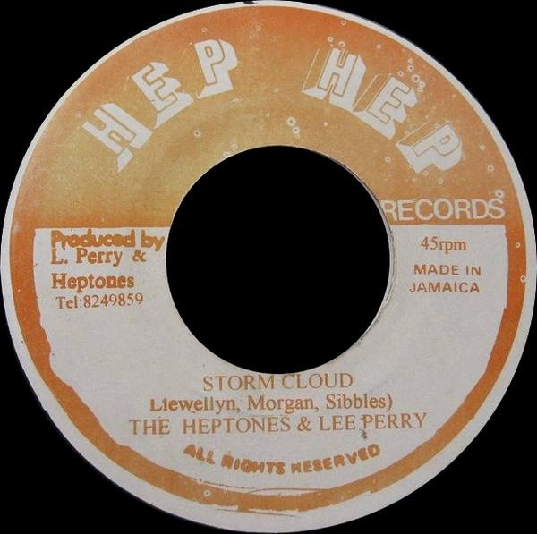 7-дюймовая пластинка HEPTONES LEE PERRY Storm Cloud NONE Hep Hep Records 2007 Ямайка Регги Ска Дуб Б/у