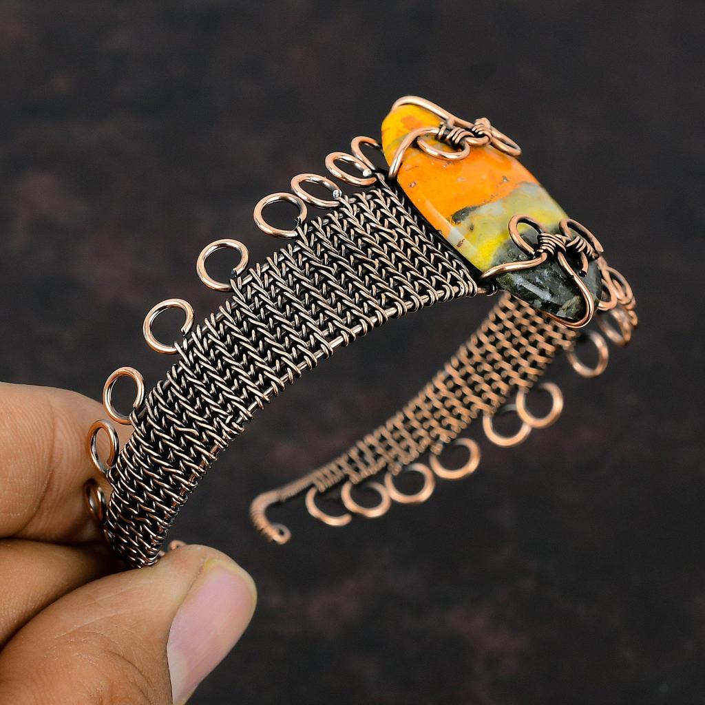 Браслет-манжета из яшмы "Шмель" Браслет-манжета из медной проволоки Браслет из драгоценных камней Браслет из медной проволоки Ювелирные изделия из медной проволоки Регулируемый браслет ручной работы Подарок на помолвку