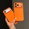 Премиальный жидкий силиконовый чехол оранжевого цвета для iPhone 17 Air и 17 PM
