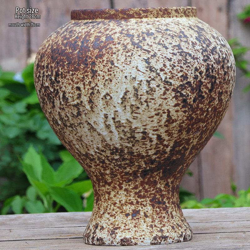 Handcrafted Retro Ceramic Flower Pot for Hotel & B&B Decor - Large Size for Green Plants, Bougainvillea, Hydrangea