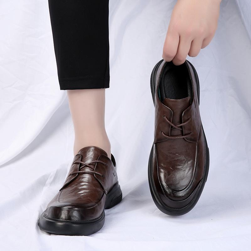 2025 весна новая мужская обувь кожаная на толстой подошве дышащая на мягкой подошве деловая повседневная обувь трендовая универсальная формальная кожаная обувь мужская