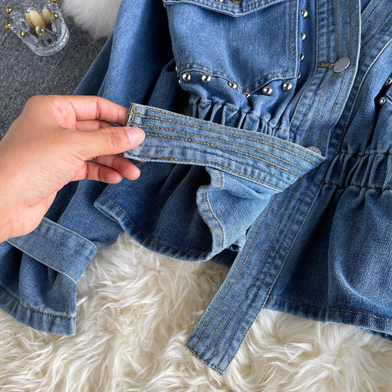 Autumn and Winter Retro Design Sense of the New Loose Short Heavy Riveted Beads Loose Denim Jacket