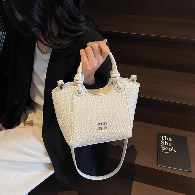 Нишевые плетеные сумки женские новые летние универсальные сумки-мессенджеры модные сумки-тоут сумки-ведра