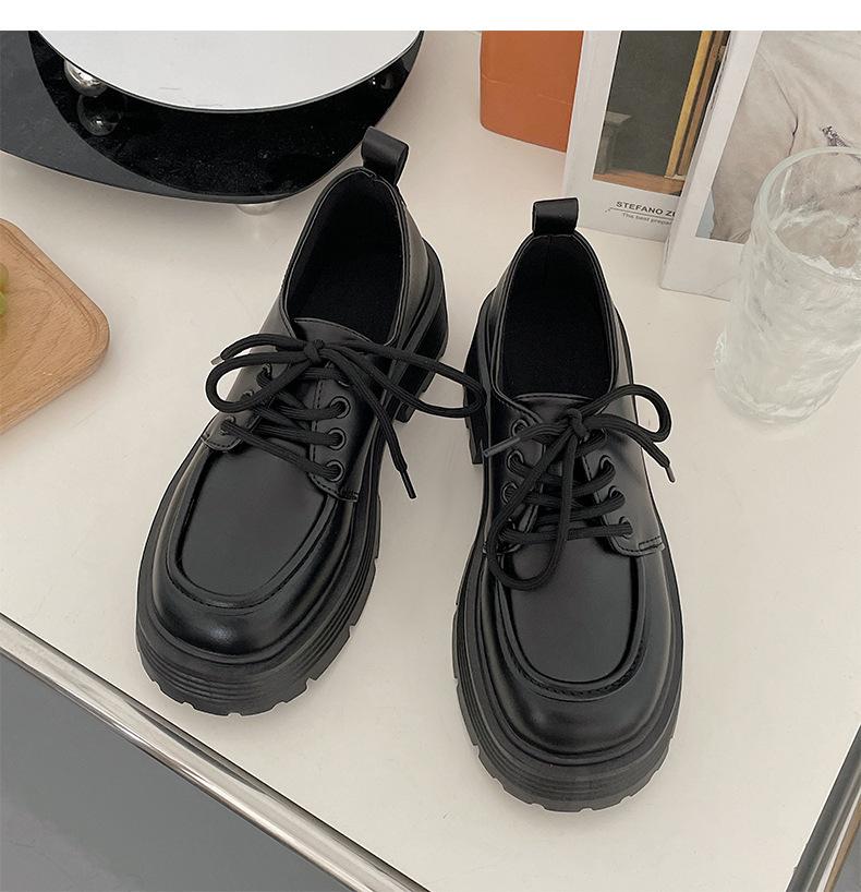 Японские черные маленькие кожаные туфли женские 2025 новая осень и зима ретро британский стиль на толстой подошве с увеличением роста универсальные на шнуровке jk одинарные туфли