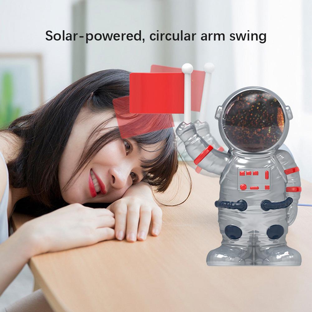 Солнечная батарея мультфильм астронавт форма куклы автомобильный орнамент маятник анимированная кукла автомобильная приборная панель украшения автомобильные аксессуары