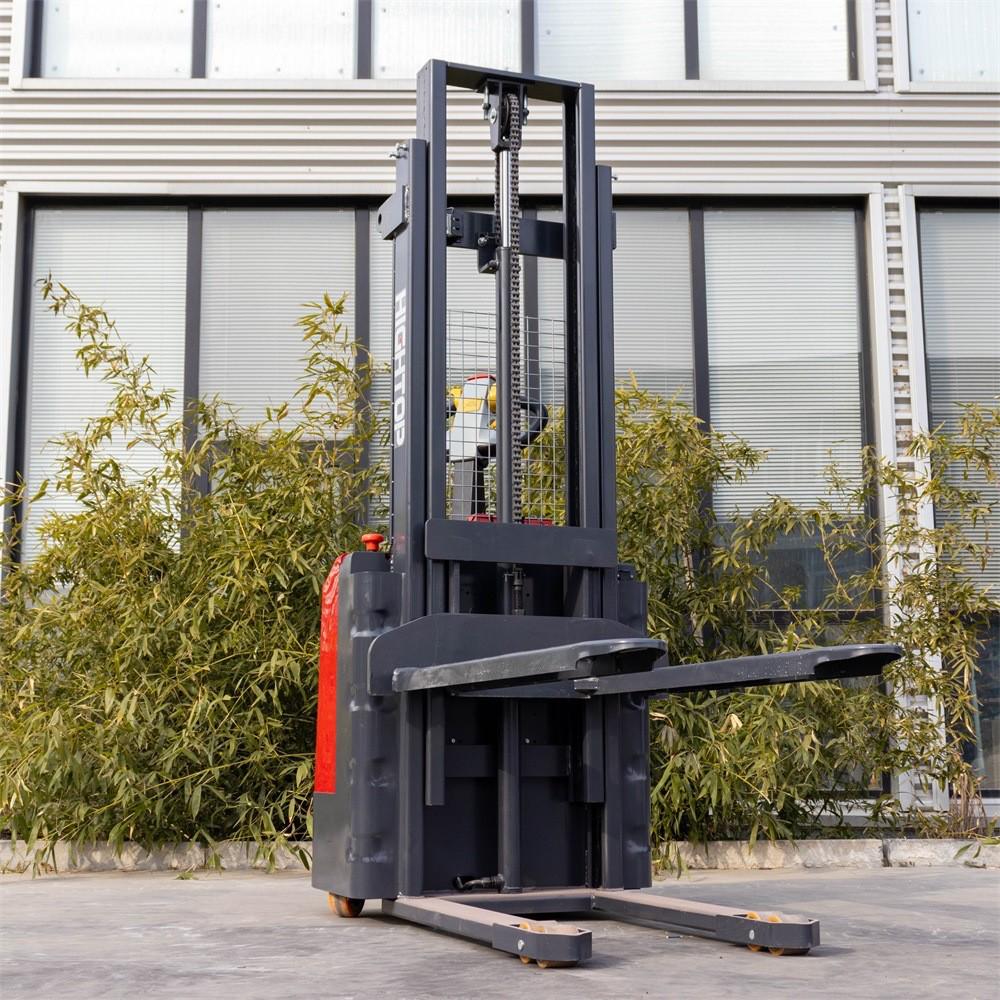 Electric Stacker: Automatic Hydraulic Lifting Warehouse Forklift