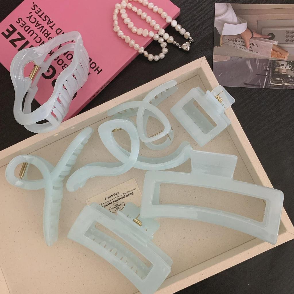 Синяя летняя заколка для волос Shark - простой, свежий стиль бежевый аксессуар