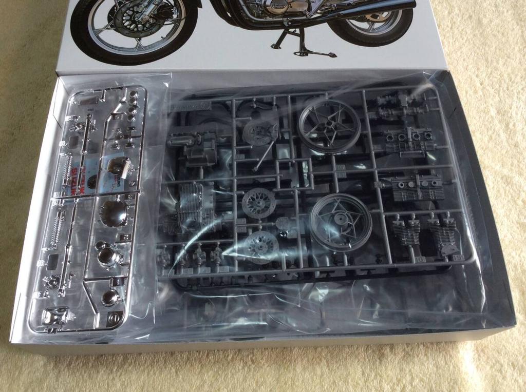 Это Suzuki GSX1100S Katana Tamiya [Купить сейчас] 1/12 [Неиспользованный]