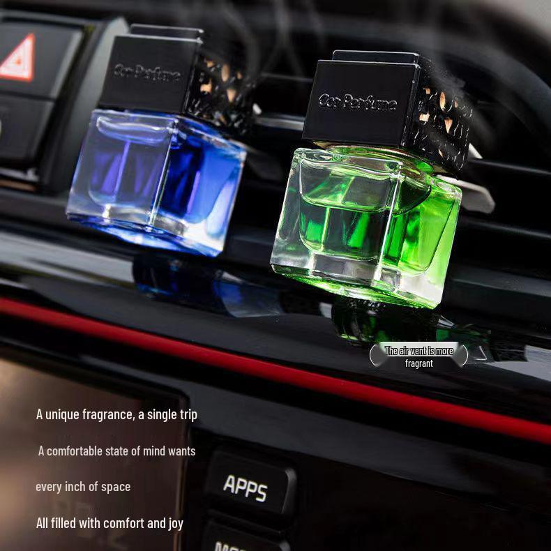 Car Aromatherapy Essential Oil Pendant - Odor Removal for Rearview Mirror