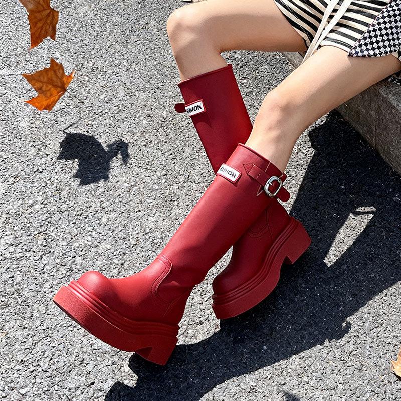 Ретро красные ботинки женские осень и зима новые британский стиль универсальные и тонкие на толстой подошве увеличивающие рост рыцарские ботинки женские