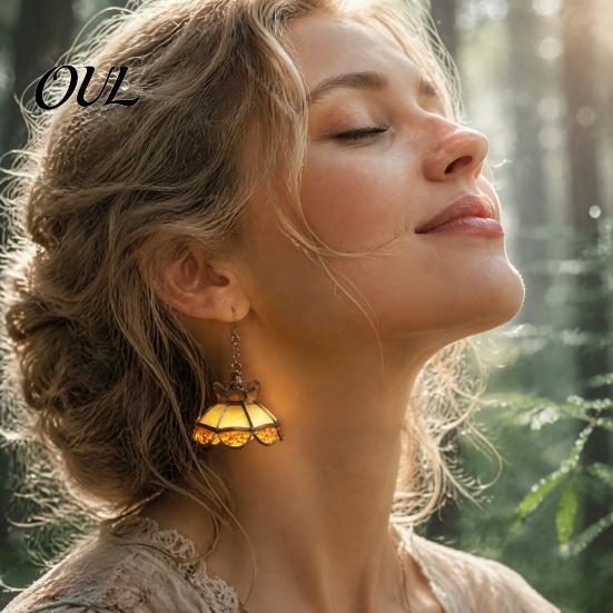 Dangle Drop Earrings for Daily Wear 1 Pair LED Light Up Women, Vintage Ceiling Gold Tone Metal Jewelry Parties Lamp Shaped Drop, Gifts Cocktail Party,