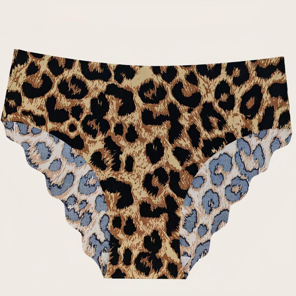 Бесшовные стринги с леопардовым принтом, на низкой посадке, из ледяного шелка, с полной хлопковой ластовицей
