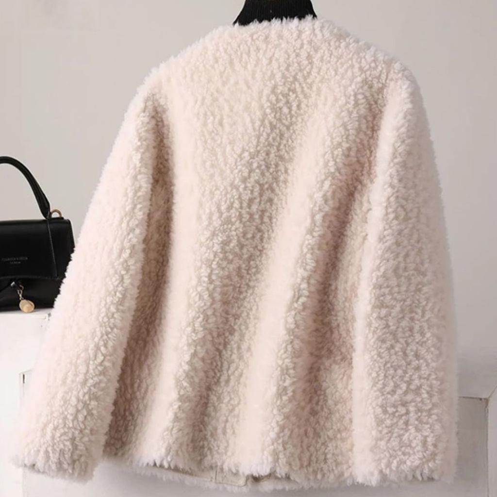 Модное пальто из овчины для женщин, приталенное, из зернистой овчины и с меховой подкладкой