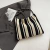 1 Piece Large Capacity Chain Bucket Bag Fashion Work Stripe Commuter Bag Shoulder Women's Bag