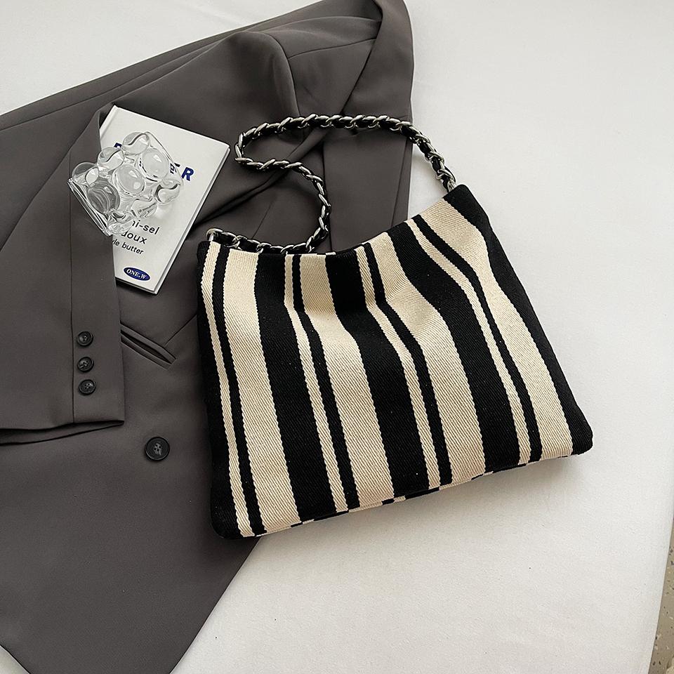 1 Piece Large Capacity Chain Bucket Bag Fashion Work Stripe Commuter Bag Shoulder Women's Bag