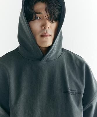 [Большой размер] Худи с принтом Oversized, плотный пигмент, цвет угольный