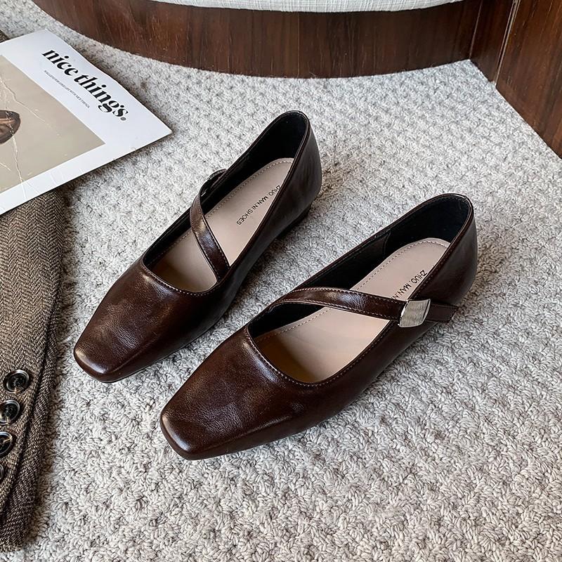 С маленькими кожаными туфлями квадратный носок 2025 ретро туфли Мэри Джейн туфли-лодочки летние новые темпераментные женские туфли слово французский