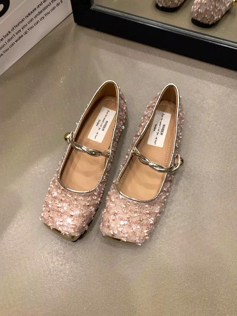 Женские туфли из твида. Балетки с пайетками на верхней части.