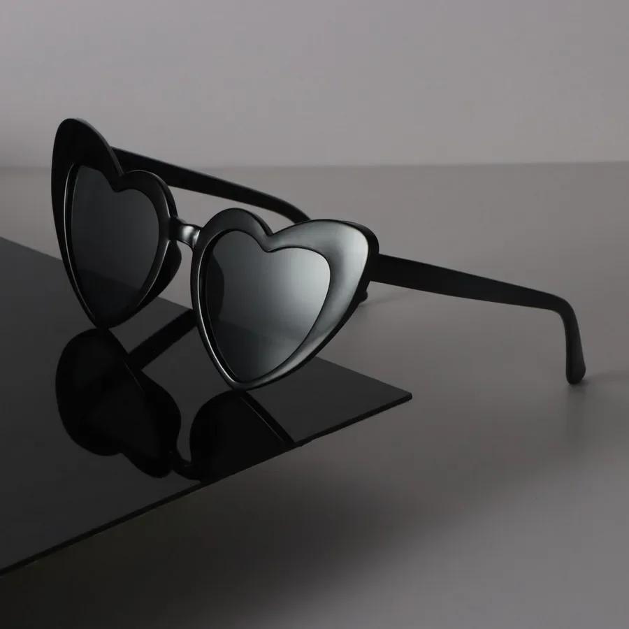 Retro Sun Glasses Women Men Cat Eye Mirror Clear Luxury Eyewear Sexy Designer Black Sun Glasses for Female Male