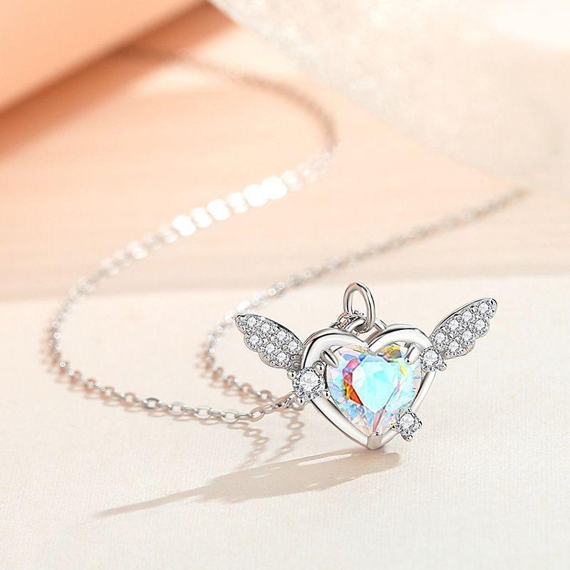 Ожерелье Love God Cupid для женщин в летнем нишевом дизайне Sense, цветной циркон, крылья ангела Love, цепочка на ключицу, милый и классный стиль