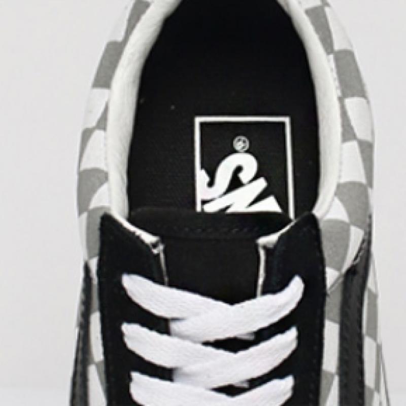 Vans Common Old School Cosmic Check Vn0a5jmi Vn0a5jmib9j