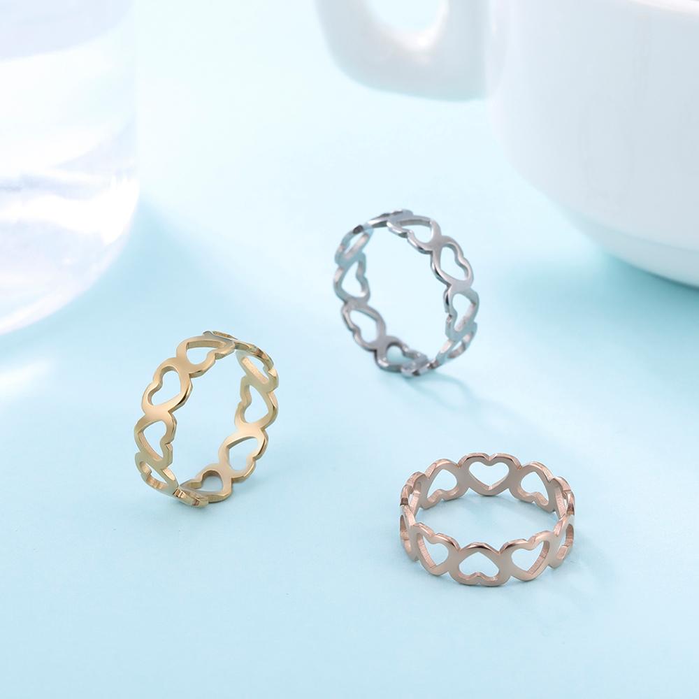 Skyrim Lovely Hollow Heart Ring Нержавеющая сталь Романтическое розовое золото Цвет Повседневные обручальные кольца Ювелирные изделия Подарок для женщин
